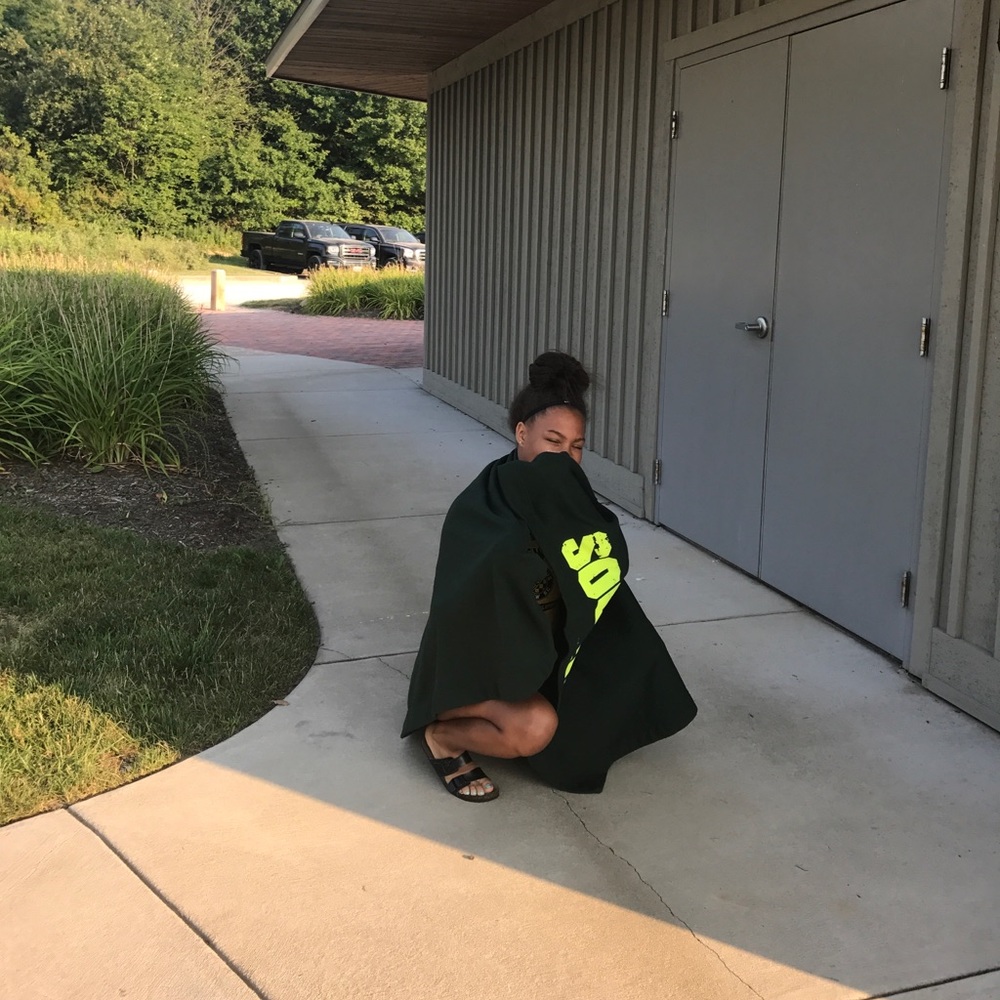 Meet your Posher, Makayla